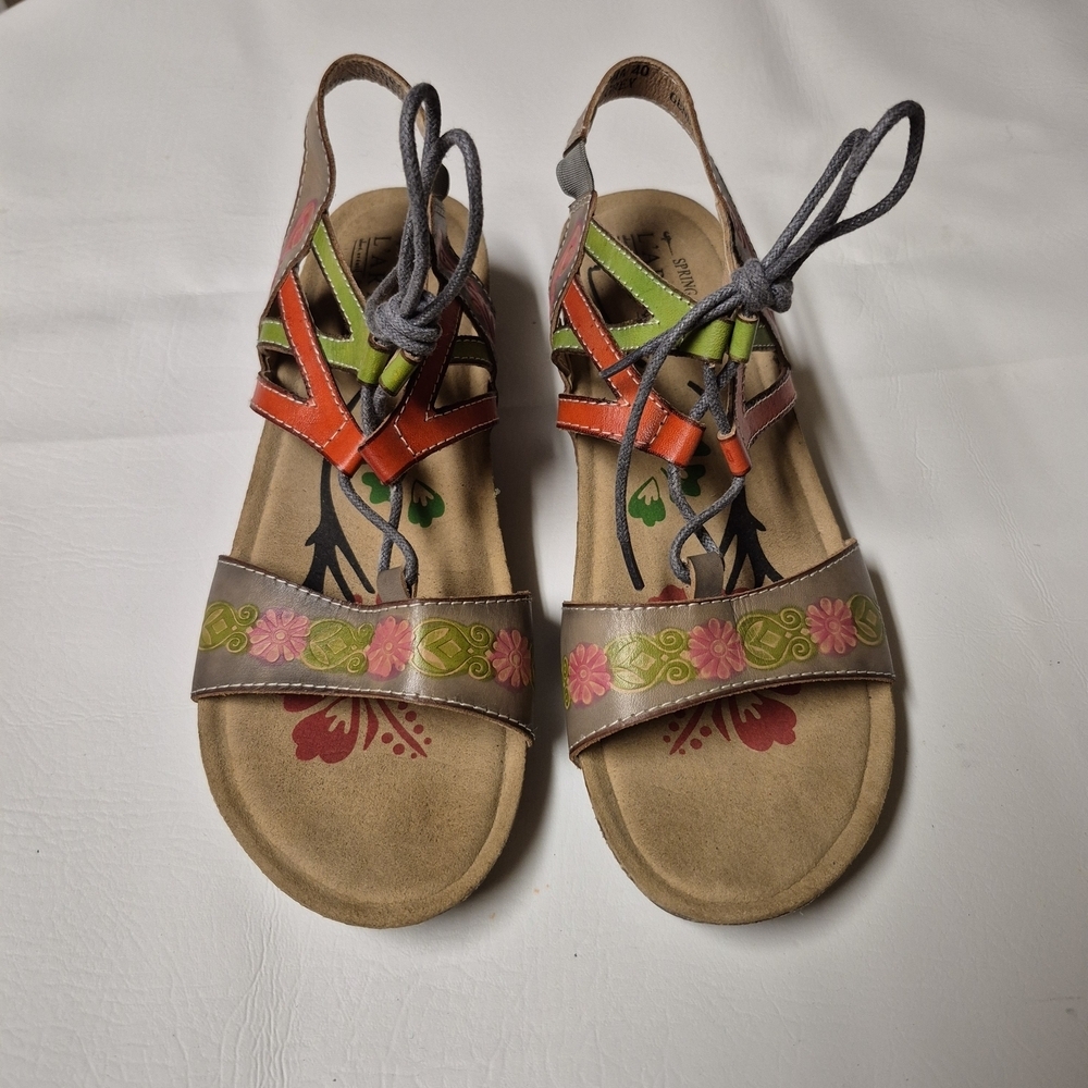L 'Artiste Wedge Sandals With Floral Embroidered Details Size 40/10 - Picture 5 of 8
